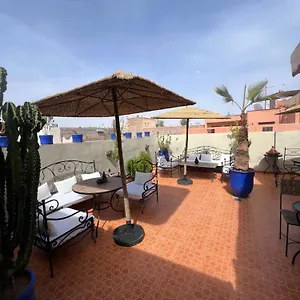 Couette-café La Perla Bianca